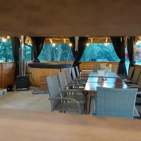 아파트 Honstryk Relax & Fun Z Balia I Przestrzenia Dla Rodzin Krempachy